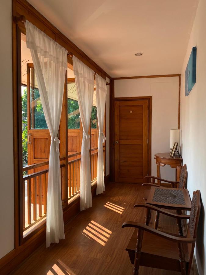 Tha Ma-O Bouteak Homestay - Self Check-In Lampang Exteriör bild
