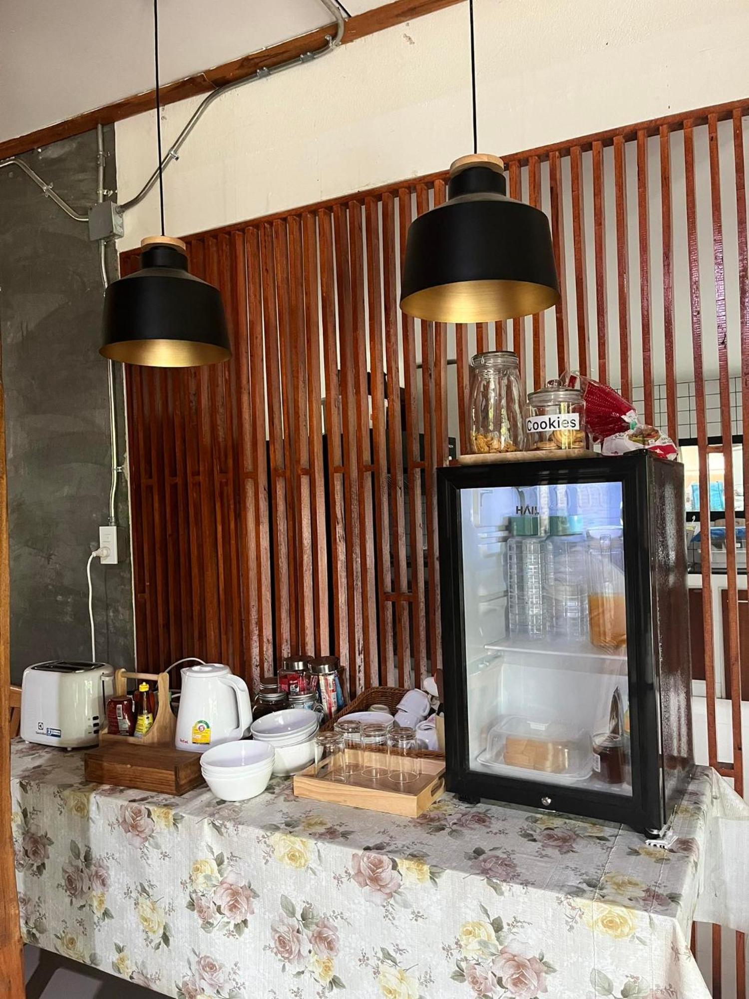 Tha Ma-O Bouteak Homestay - Self Check-In Lampang Exteriör bild
